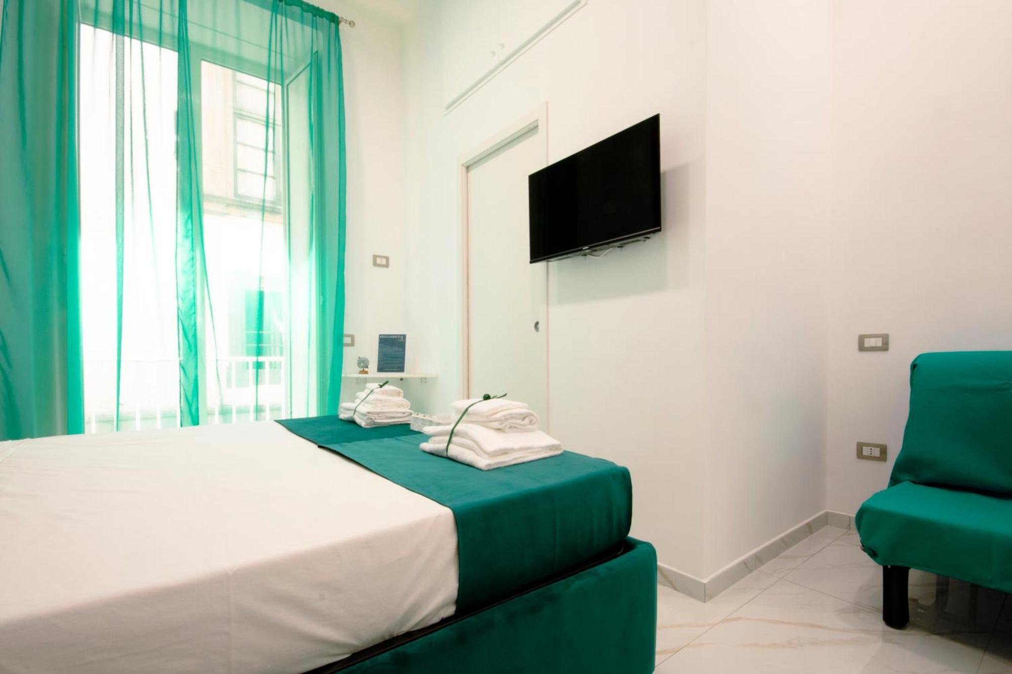 La Reggia Della Duchesca Hotel Naples Luaran gambar